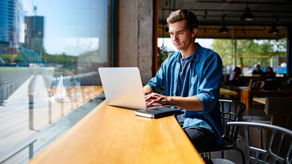 Best VPNs for Secure Online Banking for Digital Nomads